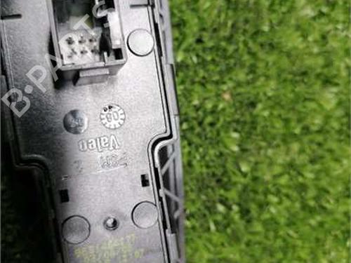 Left front window switch CITROËN C4 I (LC_) 1.4 16V | BP36146595I27 - Image 3