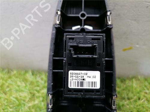 Right front window switch BMW 1 (F21) 116 d | BP31901440I26
