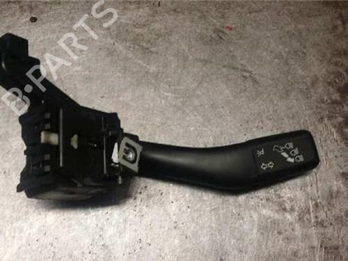 Used Switch SEAT LEON (1P1) 1.9 TDI (105 hp) 31895759