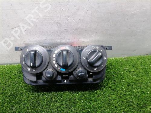 Used Climate control Climate control MERCEDES-BENZ A-CLASS (W168) A 170 CDI (168.009, 168.109) (95 hp) 32511141 32511141