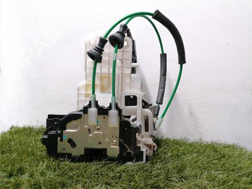 Used Front right lock Front right lock HYUNDAI i30 (FD) 1.6 CRDi (90 hp) 33477913 33477913