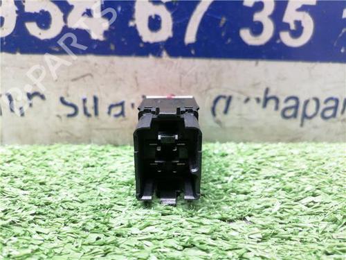 Warning switch VW GOLF V (1K1) 2.0 TDI | BP31897831I22