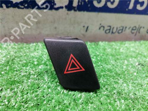 warning-switch-toyota-yaris-_p9_-2005-2006-2007-2008-2009-2010-2011-2012-2013-2014-31899304 main image