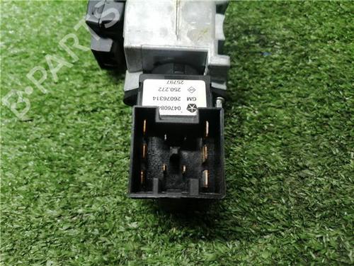 Switch CHRYSLER 300M (LR) 3.5 V6 24V | BP31898389I30