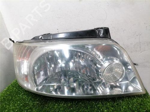 Used Right headlight Right headlight HYUNDAI MATRIX (FC) 1.5 CRDi (82 hp) 33808143 33808143