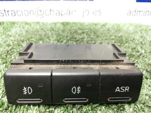 Interruttore AUDI A4 B5 (8D2) 1.9 TDI (116 hp) 31896823