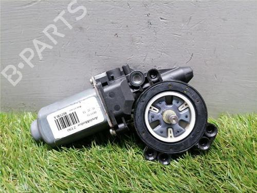 Used Right rear window motor Right rear window motor NISSAN QASHQAI I (J10, NJ10) 2.0 dCi (150 hp) 33248545 33248545