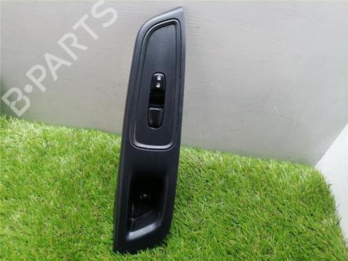 right-front-window-switch-nissan-micra-v-k14-2016-31935126 main image