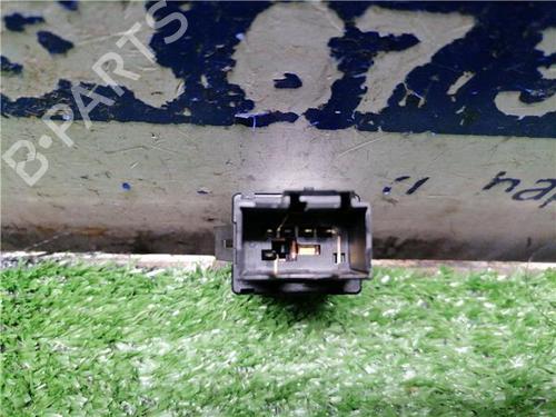 Warning switch VW POLO IV (9N_, 9A_) 1.9 SDI | BP31898972I22