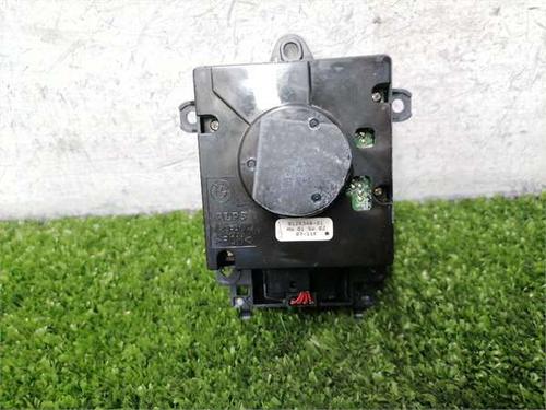 Switch BMW 3 (E90) 320 d | BP36681926I30 - Image 2