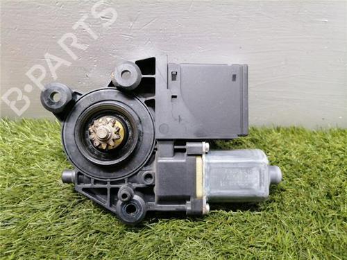 Used Right front window motor Right front window motor RENAULT SCÉNIC III (JZ0/1_) 1.5 dCi (110 hp) 33278438 33278438