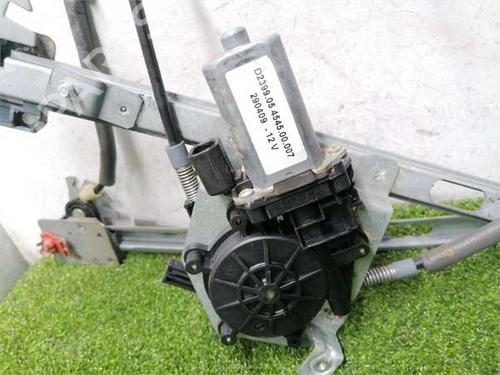Front right window mechanism BMW 3 (E46) 320 d | BP38055778C23 - Image 2