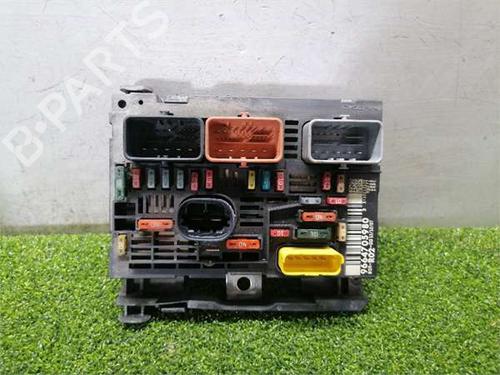 electronic-module-peugeot-407-6d_-2004-2005-2006-2007-2008-2009-2010-2011-38004856 main image