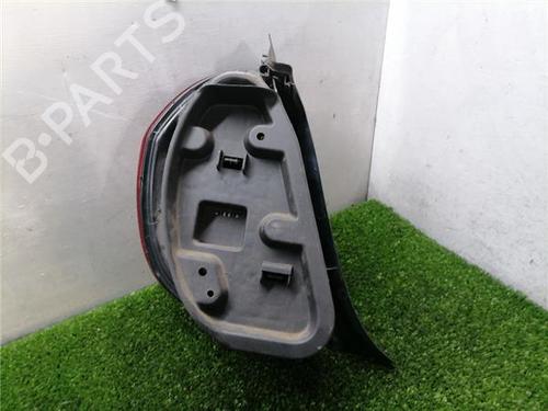 Right taillight CITROËN C5 I (DC_) 2.0 HDi (DCRHZB, DCRHZE) | BP32486508C35