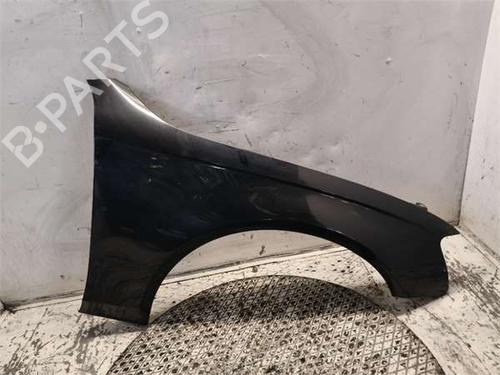 Used Right front fenders Right front fenders 37061973 37061973