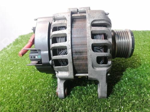 Alternateur RENAULT CLIO IV (BH_) 1.5 dCi 90 (90 hp) 32284645