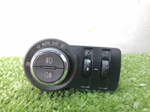 Used Switch Switch OPEL ASTRA J Sports Tourer (P10) 1.7 CDTI (35) (125 hp) 32768374 32768374