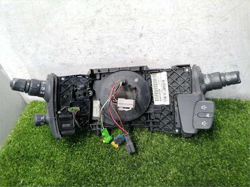 Used Switch Switch RENAULT SCÉNIC II (JM0/1_) 1.5 dCi (JM1E, JM16) (106 hp) 36656429 36656429
