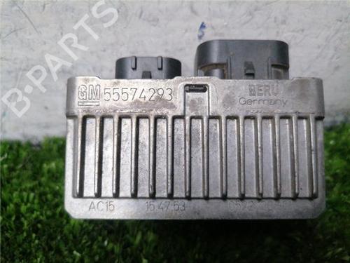 Used Electronic module Electronic module OPEL INSIGNIA A (G09) 2.0 CDTI (68) (131 hp) 33058460 33058460