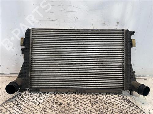 Intercooler AUDI A4 B9 Avant (8W5, 8WD) 2.0 TDI quattro (150 hp) 32253759