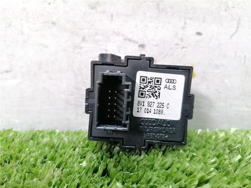 Switch AUDI A3 Sportback (8VA, 8VF) 1.6 TDI | BP31901254I30