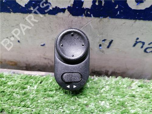 Commande retroviseurs OPEL AGILA A (H00) 1.2 16V (F68) (75 hp) 31892837