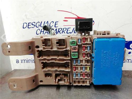 fuse-box-toyota-corolla-_e12_-2001-2002-2003-2004-2005-2006-2007-2008-31889774 main image