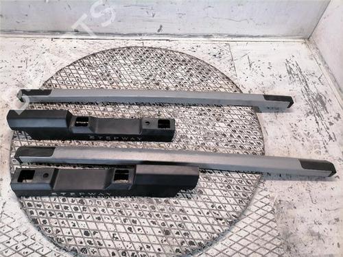 Used Roof bar Roof bar DACIA SANDERO III 1.0 TCe 90 (91 hp) 33835597 33835597