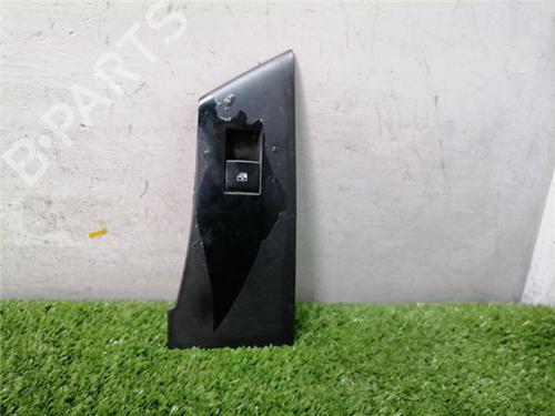 Used Right front window switch OPEL ASTRA J Sports Tourer (P10) 1.7 CDTI (35) (125 hp) 32768361