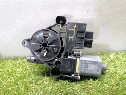 Used Left rear window motor Left rear window motor VW GOLF VII (5G1, BQ1, BE1, BE2) 2.0 GTD (184 hp) 32821188 32821188