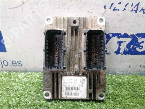 Used Electronic module FIAT GRANDE PUNTO (199_) 1.2 (65 hp) 31890653
