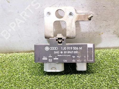 Used Electronic module Electronic module SEAT IBIZA IV (6J5, 6P1) 1.6 (105 hp) 39659463 39659463