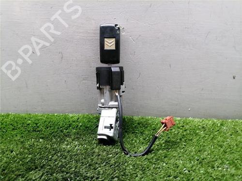 switch-citroen-c2-jm_-2003-2004-2005-2006-2007-2008-2009-2010-2011-2012-2013-2014-2015-2016-2017-34609034 main image
