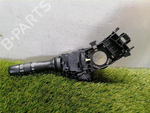 Used Switch Switch TOYOTA AVENSIS Saloon (_T27_) 2.0 D-4D (ADT270_, ADT270R) (126 hp) 33248726 33248726