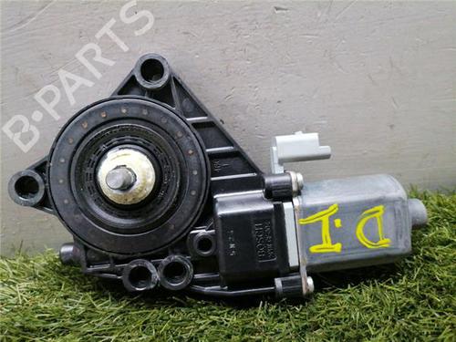 Left front window motor HYUNDAI i30 (FD) 1.6 CRDi | BP33477910E21 - Image 2