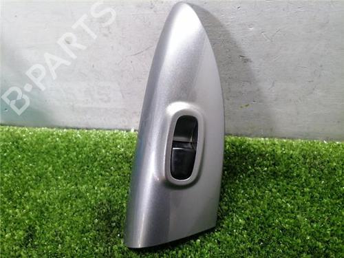 right-front-window-switch-nissan-juke-f15-2010-2011-2012-2013-2014-2015-2016-2017-2018-2019-33969978 main image