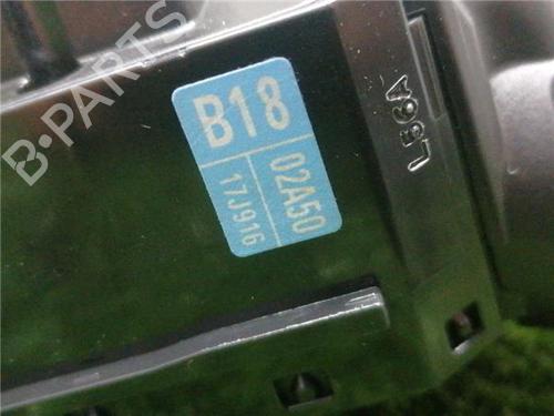 Interruttore TOYOTA COROLLA Saloon (_E21_) 1.8 VVTi Hybrid (ZWE211) | BP32377152I30