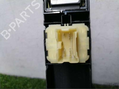 Left front window switch RENAULT CLIO IV (BH_) 0.9 TCe 90 (BHNF, BHMA, BHMH, BHJK, BHJR) | BP37163128I27 - Image 4