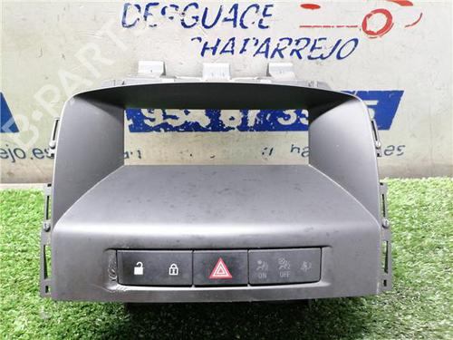 warning-switch-opel-astra-j-p10-2009-2010-2011-2012-2013-2014-2015-2016-31898860 main image