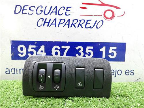 switch-renault-megane-ii-bm01_-cm01_-2001-2002-2003-2004-2005-2006-2007-2008-2009-2010-2011-2012-31897083 main image