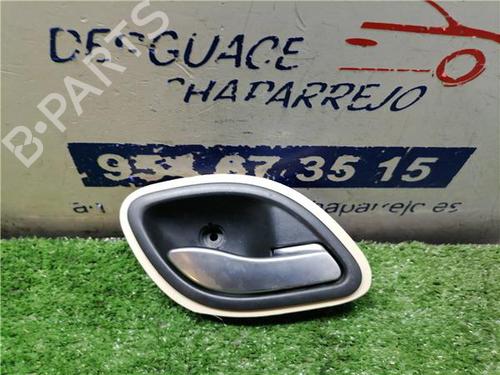 Used Front right interior door handle RENAULT ESPACE IV (JK0/1_) 2.0 dCi (JK02, JK03) (131 hp) 31898742