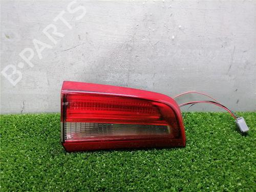Używane Lampa tylna lewa VOLVO S60 II (134) D4 (163 hp) 32332522
