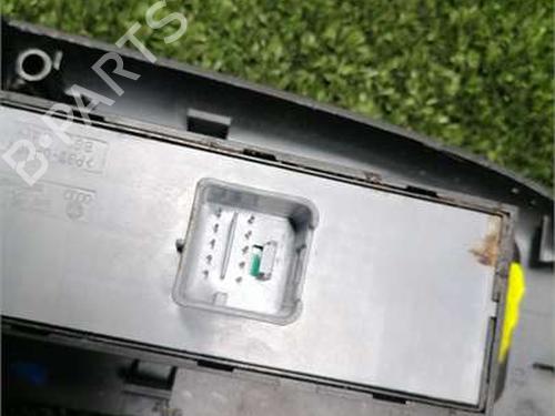 Left front window switch SKODA OCTAVIA II (1Z3) 1.9 TDI | BP36958354I27 - Image 3