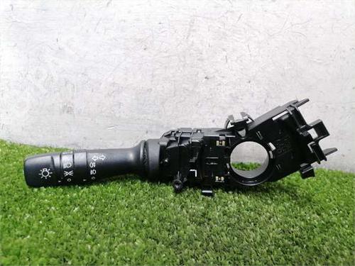 Used Switch Switch KIA CEE'D (JD) 1.6 CRDi 110 (110 hp) 35997928 35997928