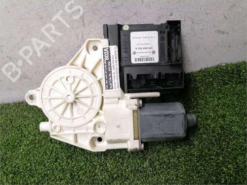 Used Right front window motor Right front window motor AUDI A3 (8P1) 1.9 TDI (105 hp) 39996394 39996394