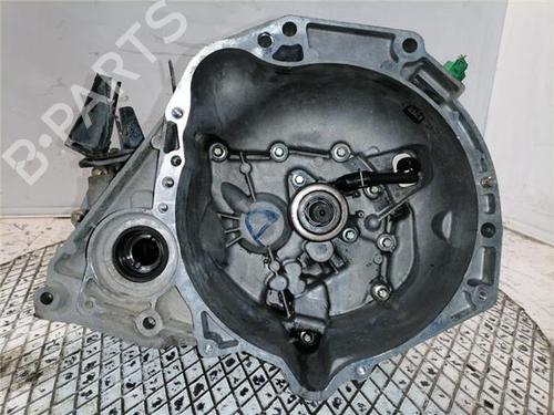 Getriebe für Getriebe NISSAN MICRA III (K12) 1.2 16V (65 hp) 36656407 36656407