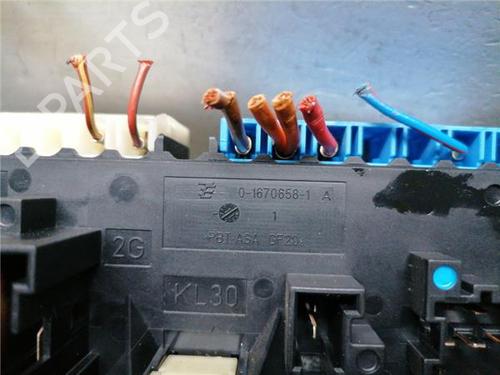 Fuse box MERCEDES-BENZ E-CLASS Coupe (C207) E 350 CDI (207.323) | BP31890813E1