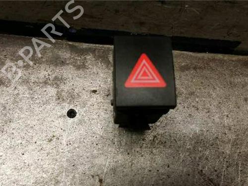 warning-switch-vw-polo-iv-9n_-9a_-2001-2002-2003-2004-2005-2006-2007-2008-2009-2010-2011-2012-2013-2014-31895855 main image