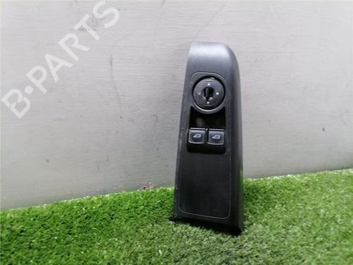 Used Left front window switch Left front window switch FORD TRANSIT COURIER B460 Box Body/MPV 1.5 TDCi (75 hp) 36282549 36282549