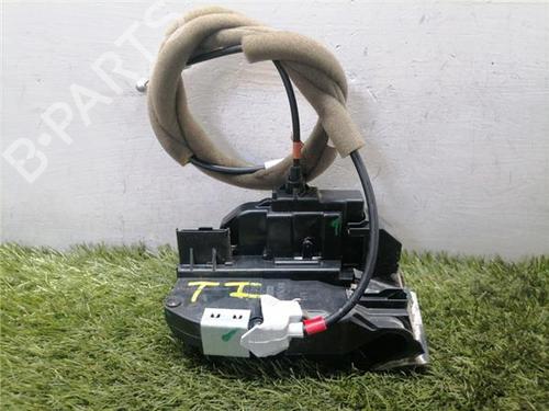 Used Rear left lock RENAULT KADJAR (HA_, HL_) 1.2 TCe 130 (HLMR) (130 hp) 31901172